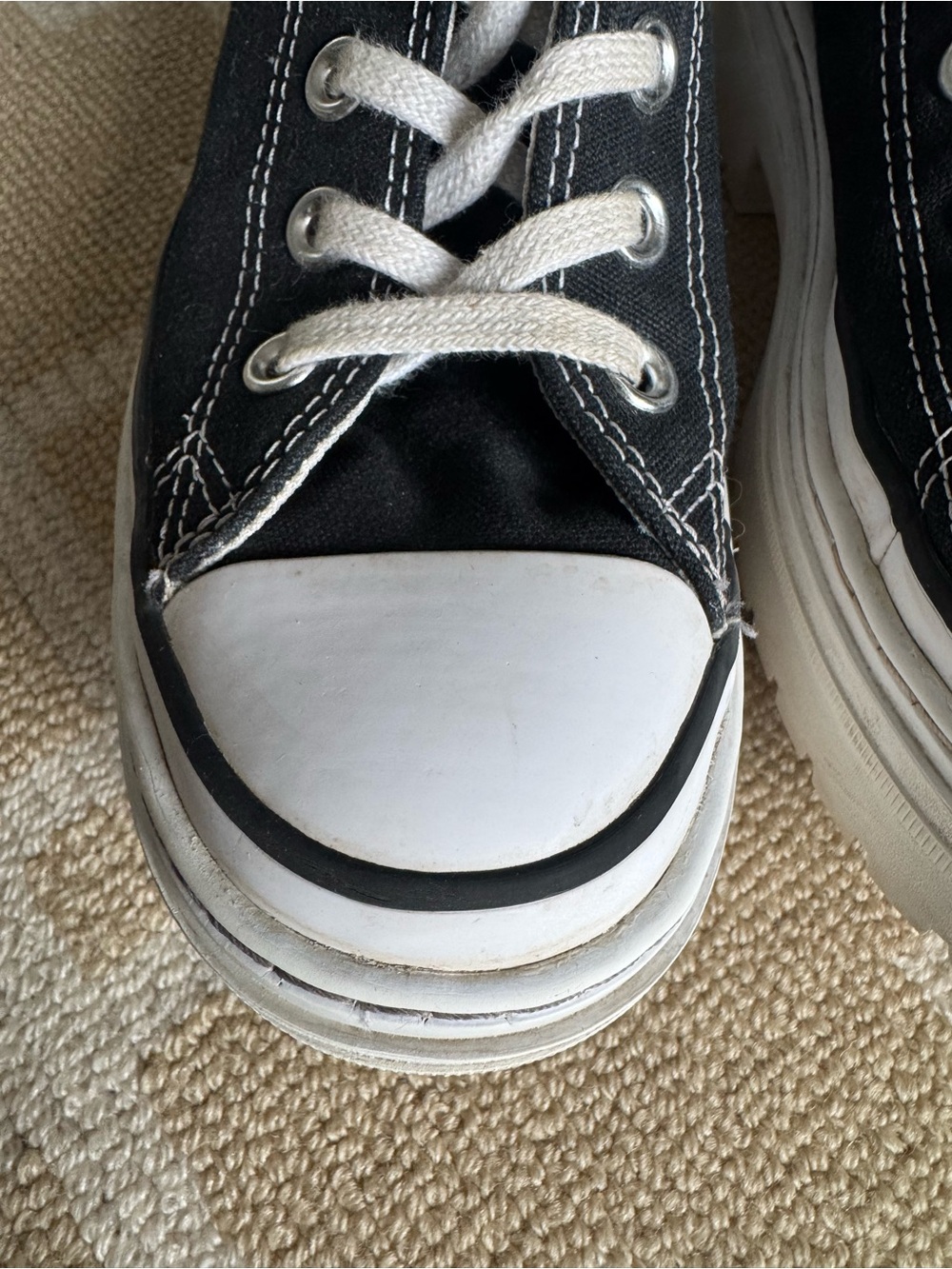 Converse Chuck Taylor All Star
Lugged Heel High Top Platform Sneakers Black 6 - Picture 15 of 17